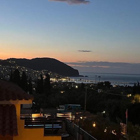 Skopelos Holidays Hotel & Spa Экстерьер фото