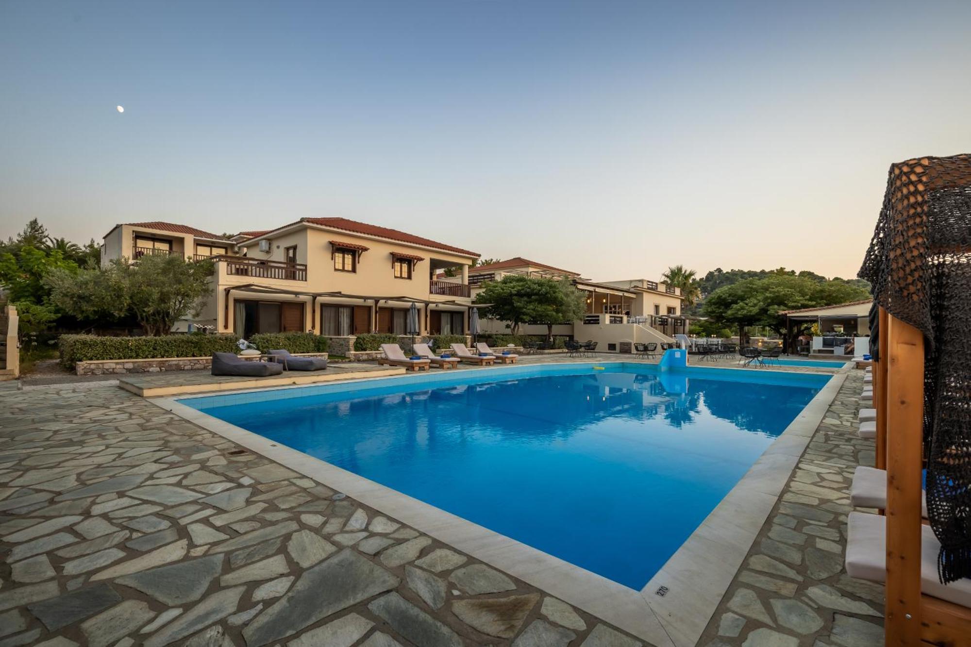 Skopelos Holidays Hotel & Spa Экстерьер фото